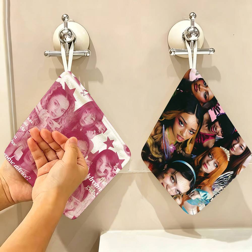 Global Commercial Printing - Handuk Lap Tangan K-Katseye dari Bahan